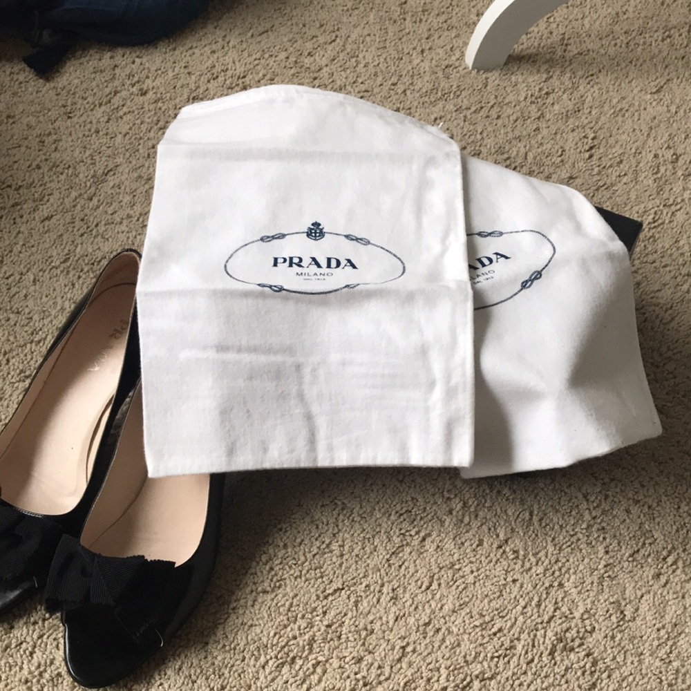 Prada Black Patent Leather Bow Peep Toe Kitten Heels 38.5 - Picture 8 of 8